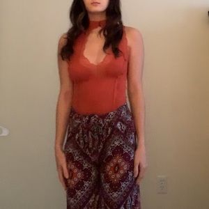 Cropped tank top with boho flowey pants